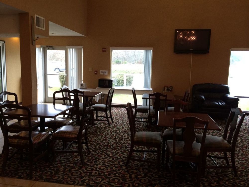 Executive Inn And Suites Baker 内观 照片